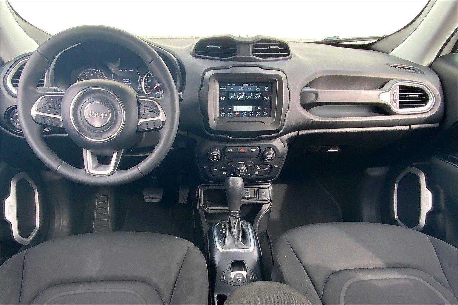 Used 2020 Jeep Renegade Latitude image 14
