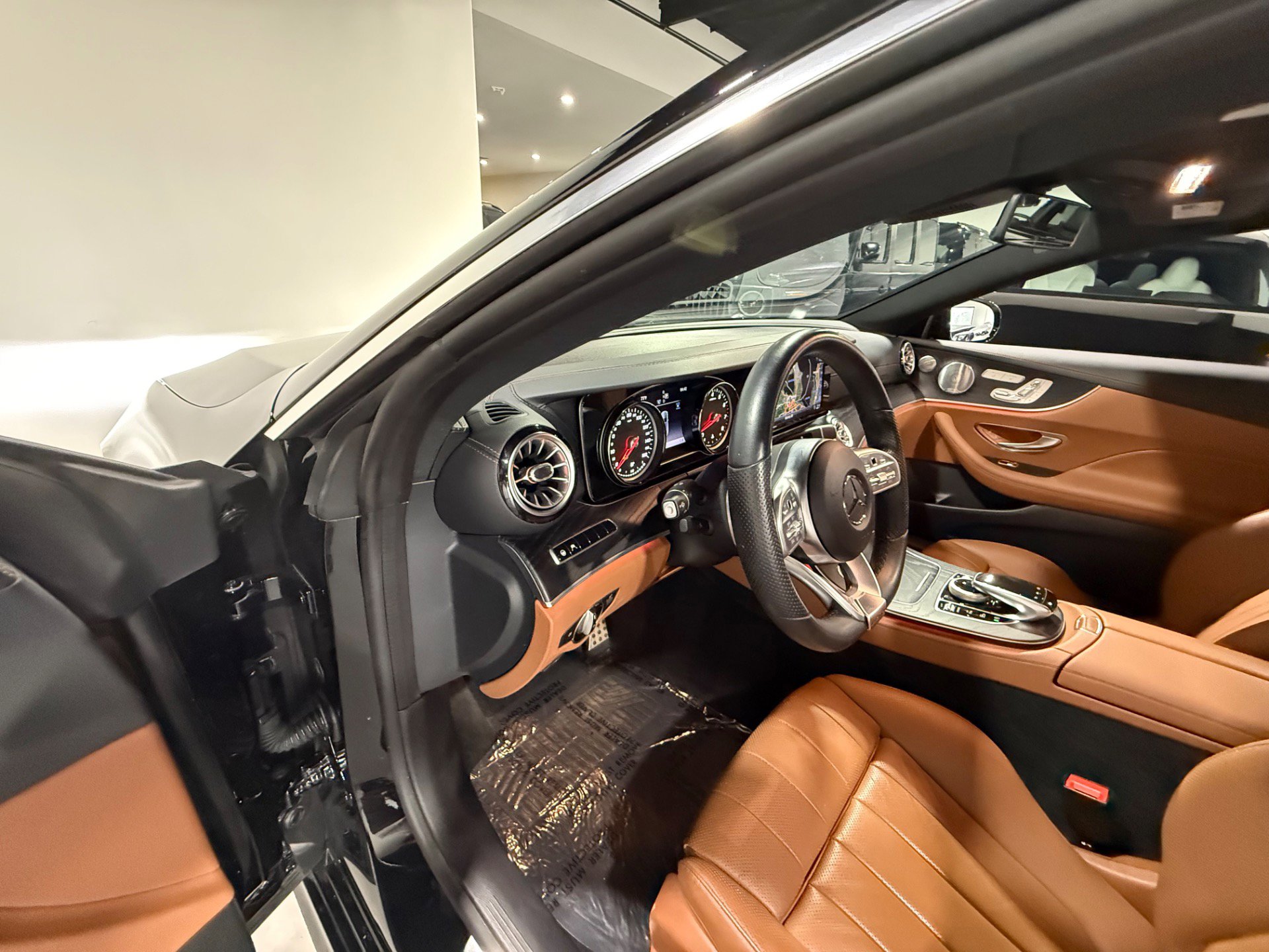 Used 2019 Mercedes-Benz E 450 4MATIC Coupe image 27