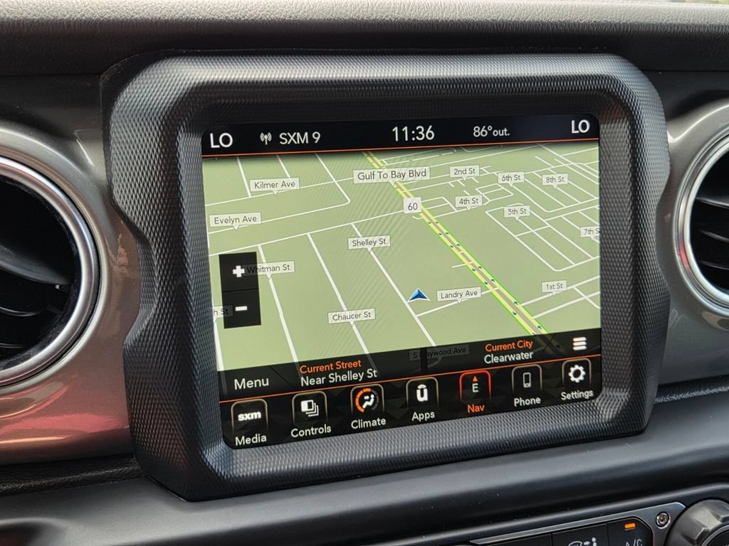 Certified 2022 Jeep Wrangler Unlimited Sahara AWD/4WD image 21