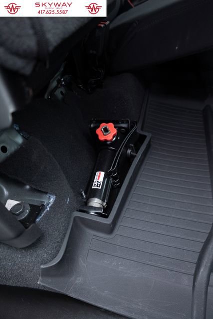 Used 2024 Chevrolet Silverado 1500 LT Trail Boss w/ Convenience Package II image 23