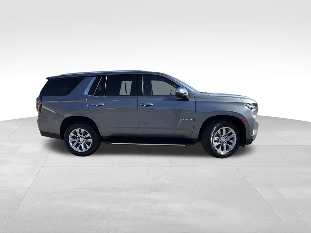 Used 2021 Chevrolet Tahoe Premier RWD image 2