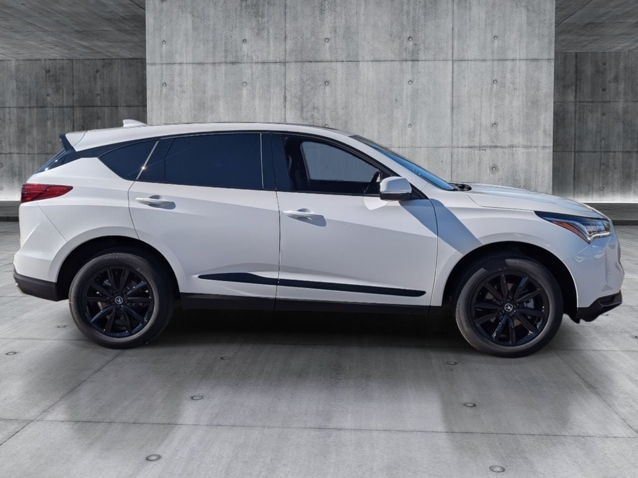 New 2026 Acura RDX SH-AWD image 6
