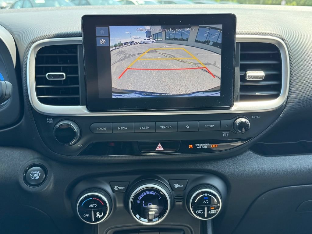 Used 2026 Hyundai Venue SEL FWD image 40