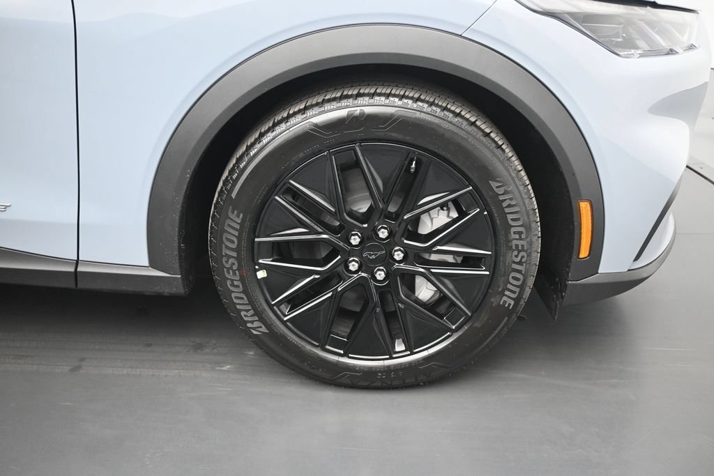 New 2026 Ford Mustang Mach-E Select RWD image 21