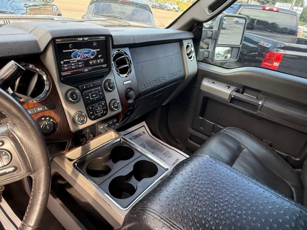 Used 2014 Ford F250 Lariat w/ Lariat Interior Package AWD/4WD image 57
