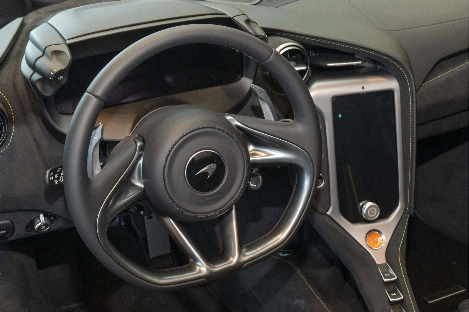 New 2027 McLaren 750S Spider RWD image 31