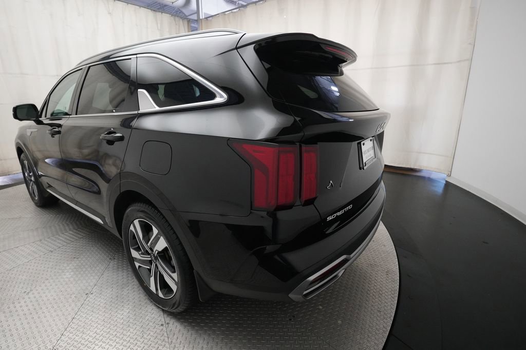 Certified 2023 Kia Sorento SX Prestige w/ Panoramic Sunroof Package AWD/4WD image 35