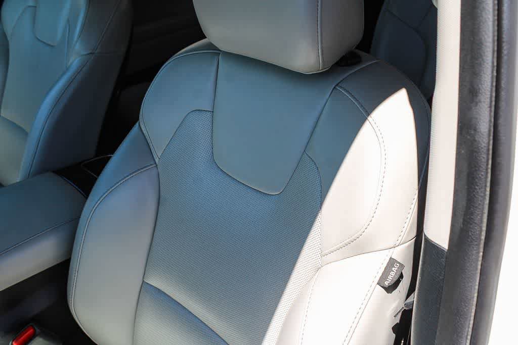 Used 2020 Kia Telluride S image 12