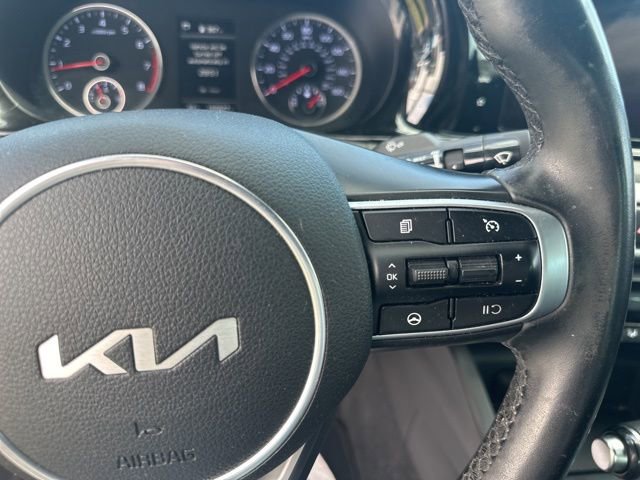 Used 2022 Kia K5 GT-Line FWD image 14