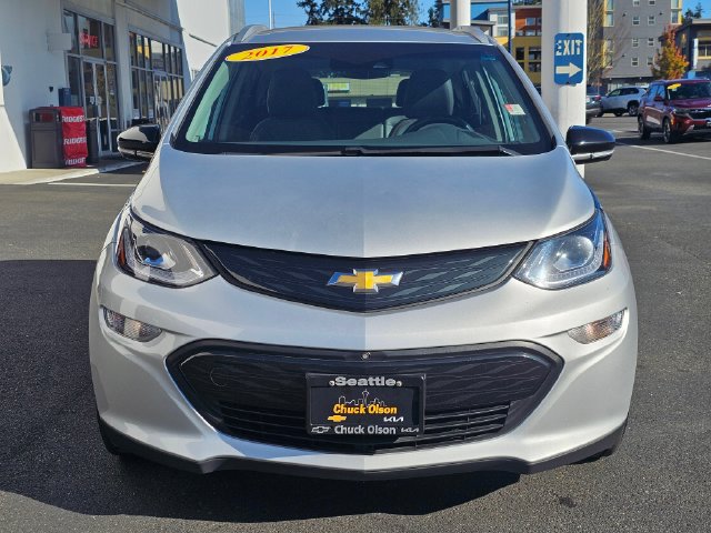 Used 2017 Chevrolet Bolt Premier w/ Driver Confidence II Package FWD image 10