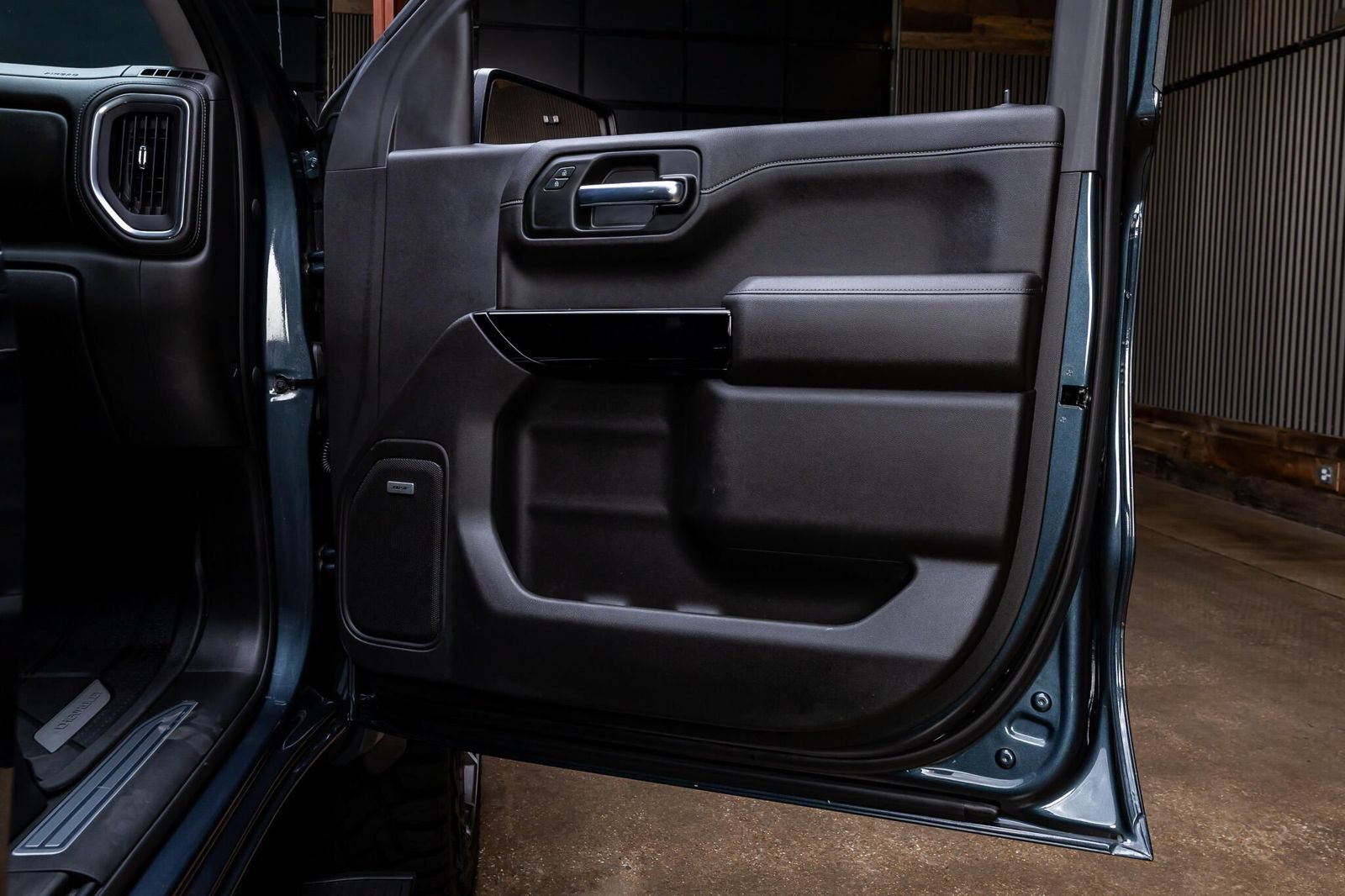 Used 2021 Chevrolet Silverado 1500 RST w/ All Star Edition Plus AWD/4WD image 42