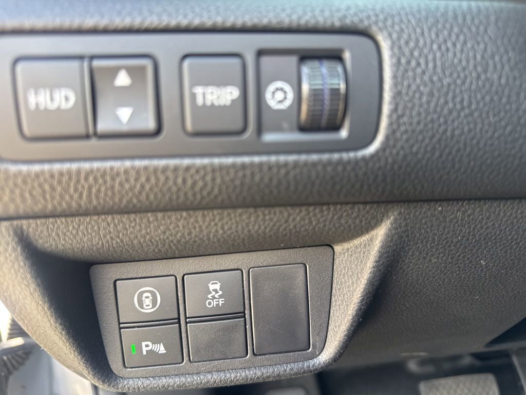 Used 2020 Honda Accord Touring image 9