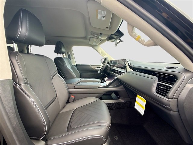 New 2026 INFINITI QX80 Luxe w/ Cargo Package image 24