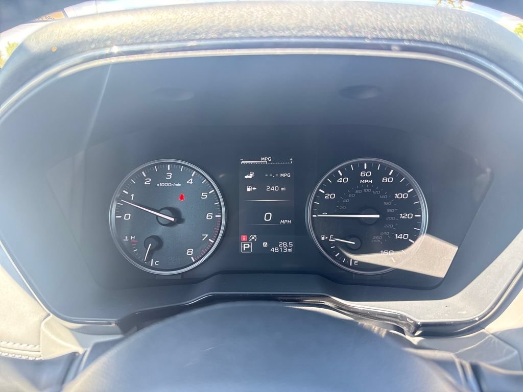 Used 2025 Subaru Outback Premium AWD/4WD image 17