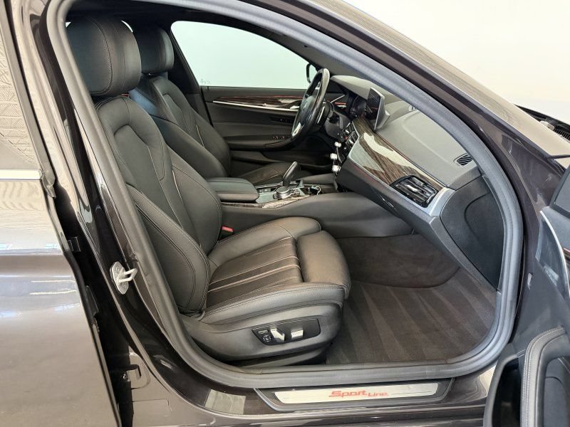 Used 2020 BMW 540i RWD image 19