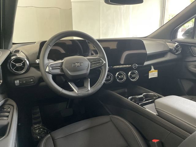 New 2025 Chevrolet Blazer EV LT image 23