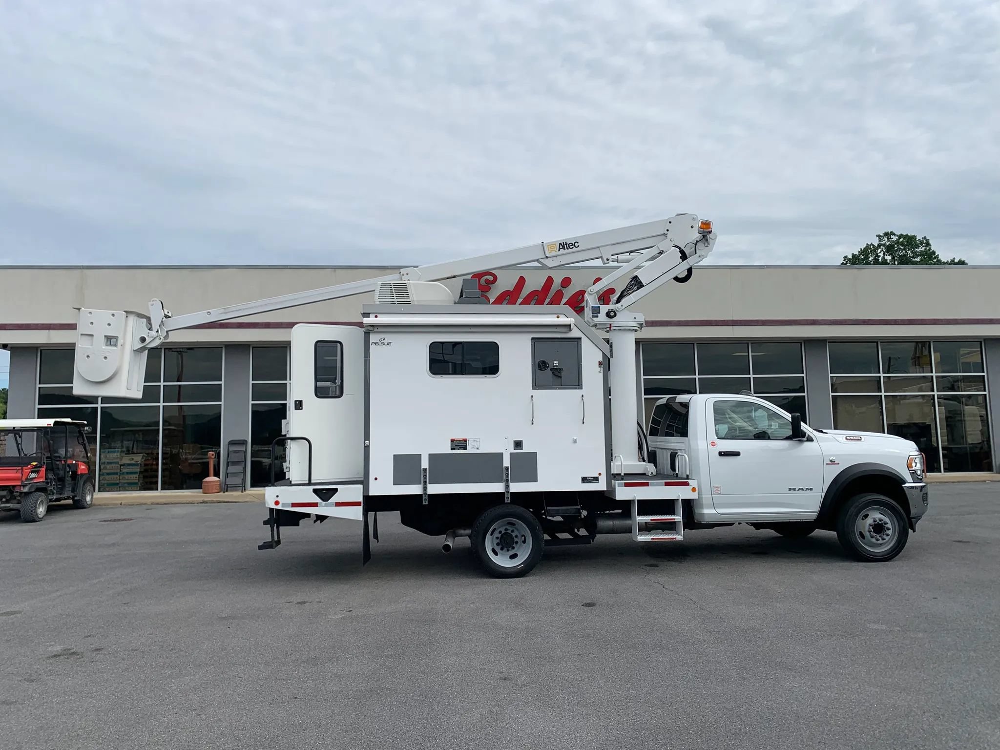 Used 2019 RAM 5500 Tradesman w/ Ambulance Prep Group AWD/4WD image 46