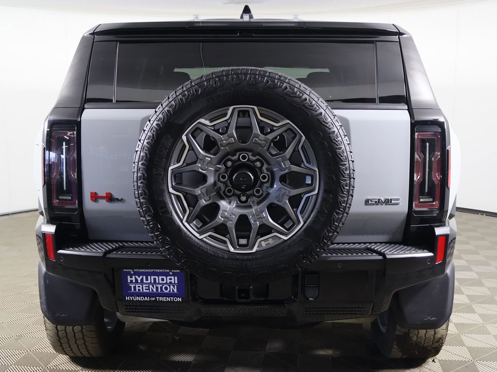 Used 2024 GMC Hummer EV 3X w/ LPO, Illumination Package image 14