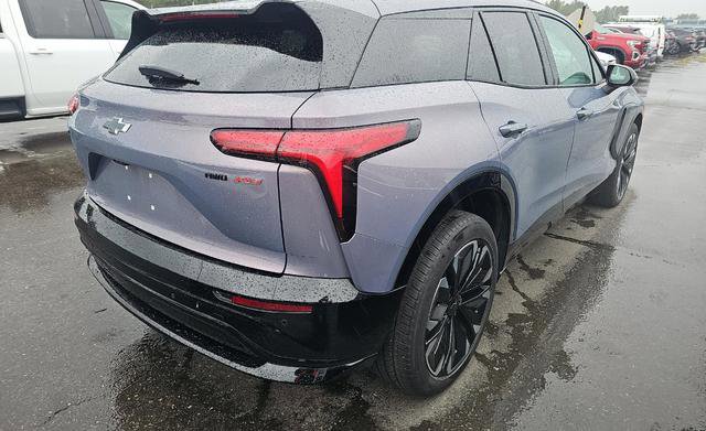 Used 2024 Chevrolet Blazer EV RS AWD/4WD image 4