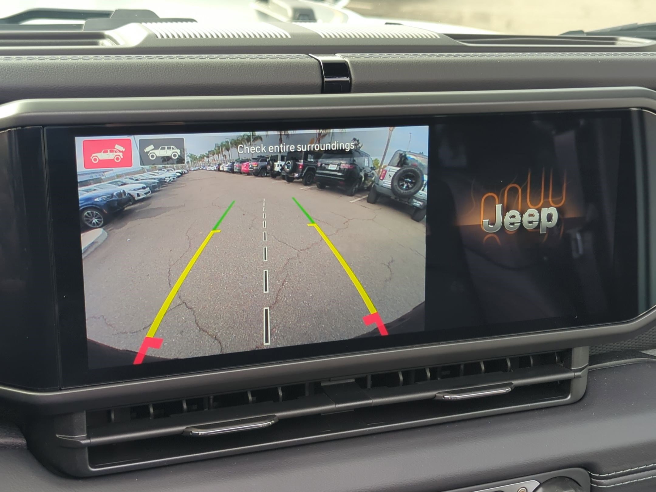 Used 2025 Jeep Wrangler Unlimited Rubicon 392 image 25