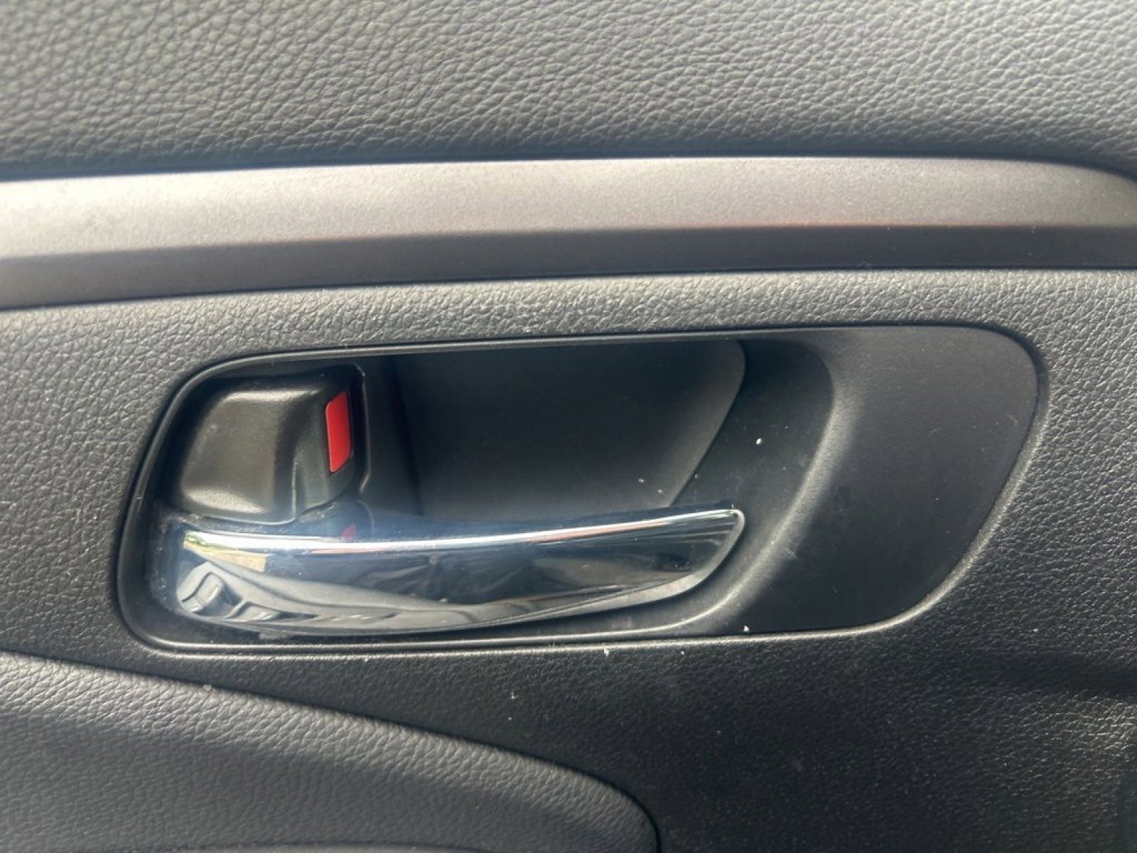Certified 2017 Honda Pilot EX-L image 12