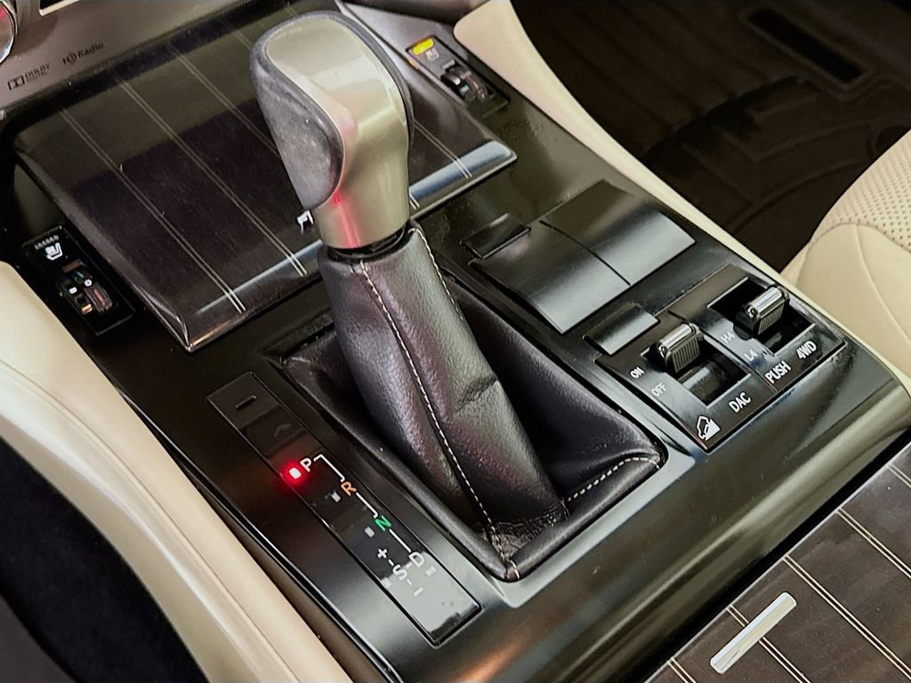 Used 2021 Lexus GX 460 Premium w/ Premium Package image 22