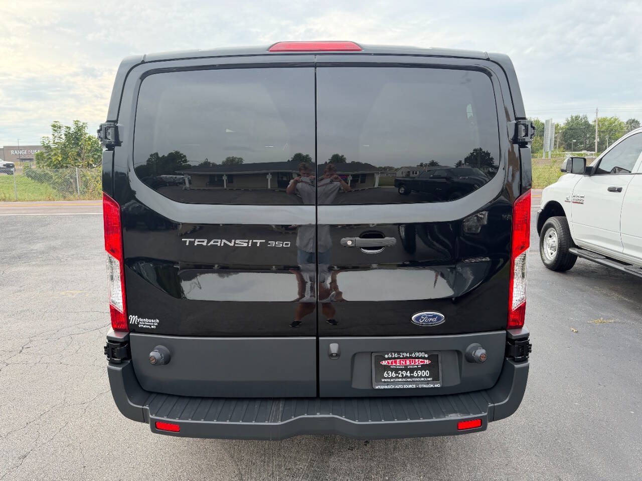 Used 2018 Ford Transit 350 XL RWD image 6