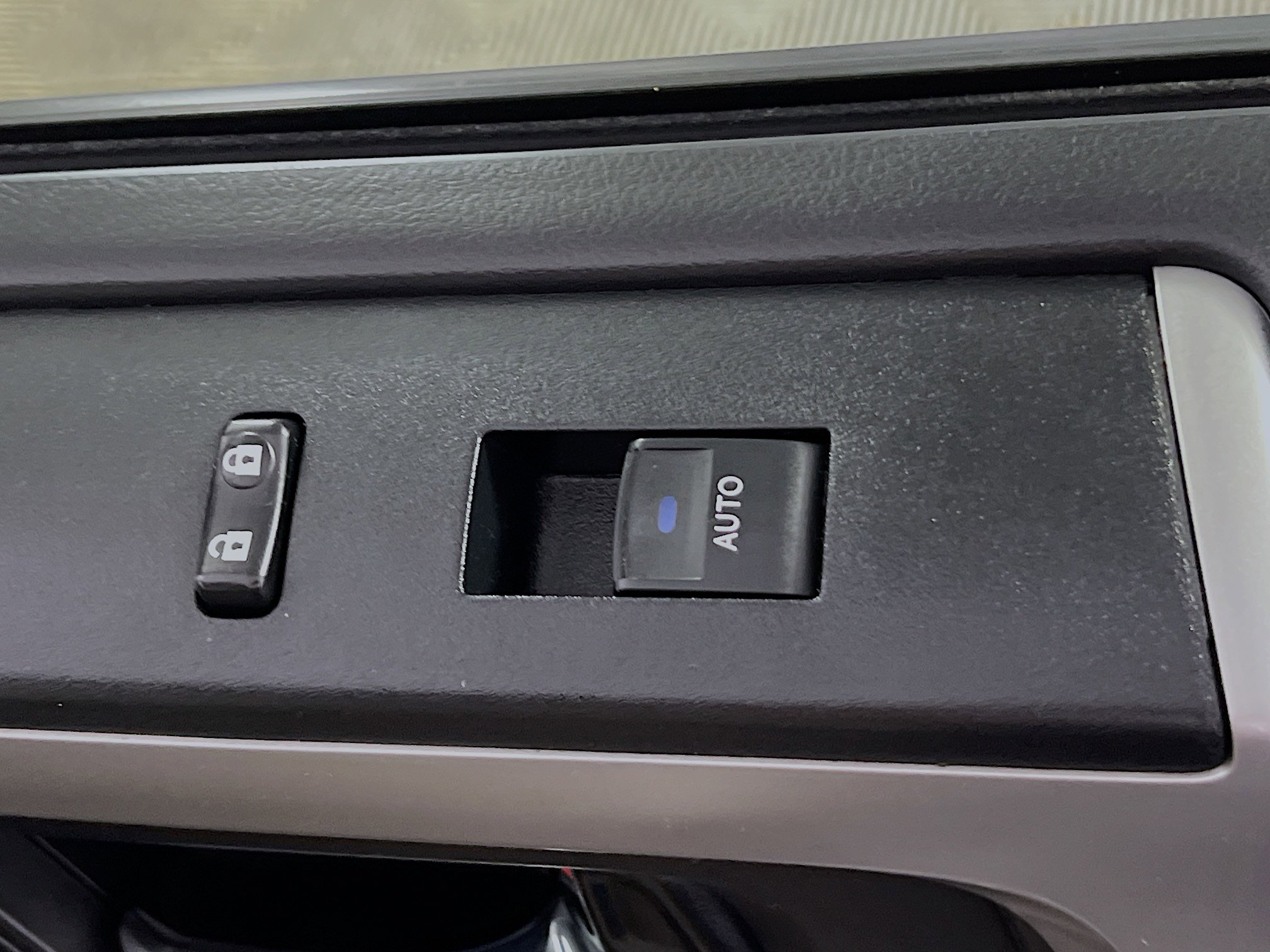 Used 2016 Toyota 4Runner SR5 image 31