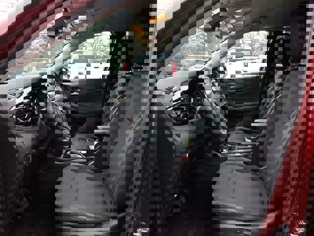 Used 2023 Buick Encore GX Select w/ Sport Touring Package image 26