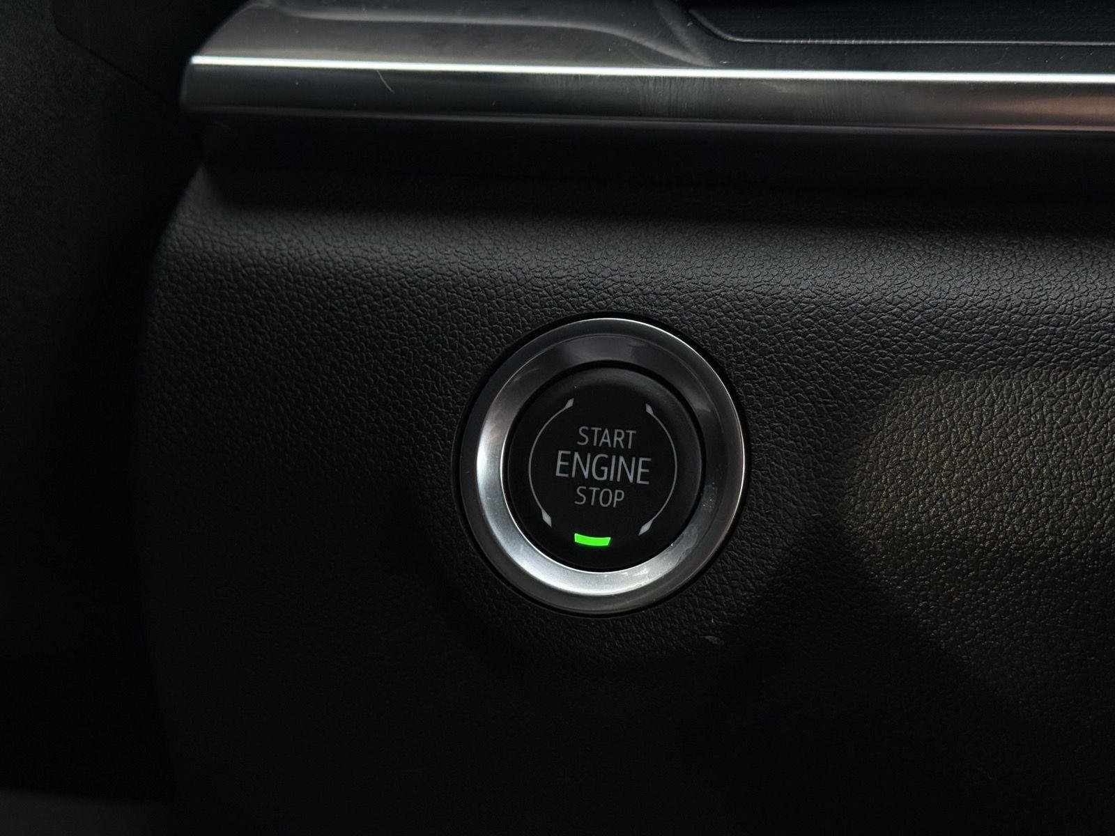 Certified 2025 GMC Terrain Elevation image 18