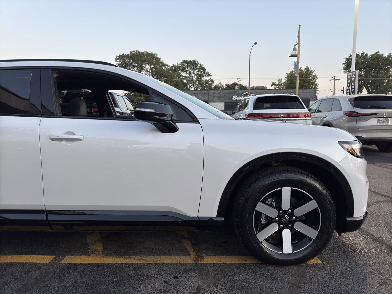 Used 2024 Honda Prologue Touring image 11