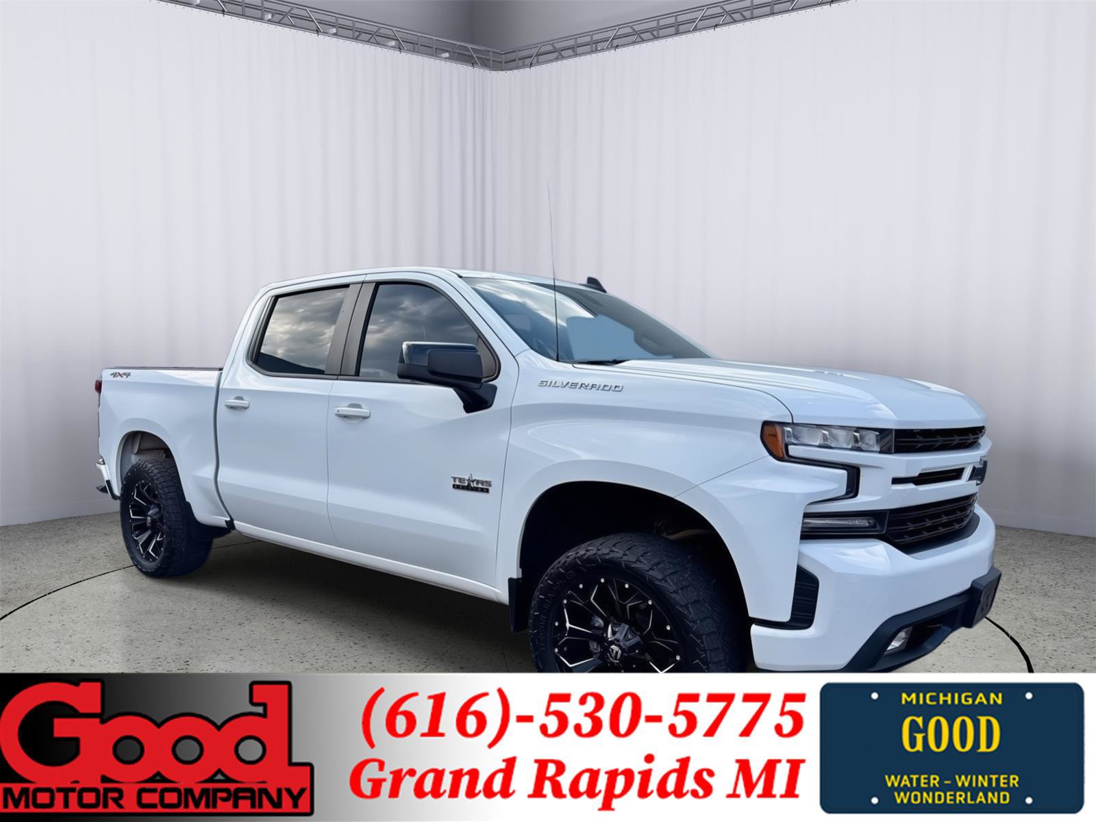 Used 2020 Chevrolet Silverado 1500 RST w/ Texas Edition AWD/4WD image 1