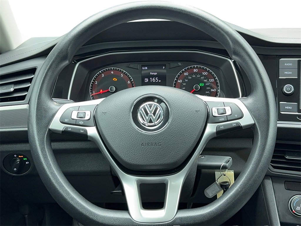 Used 2020 Volkswagen Jetta S image 18