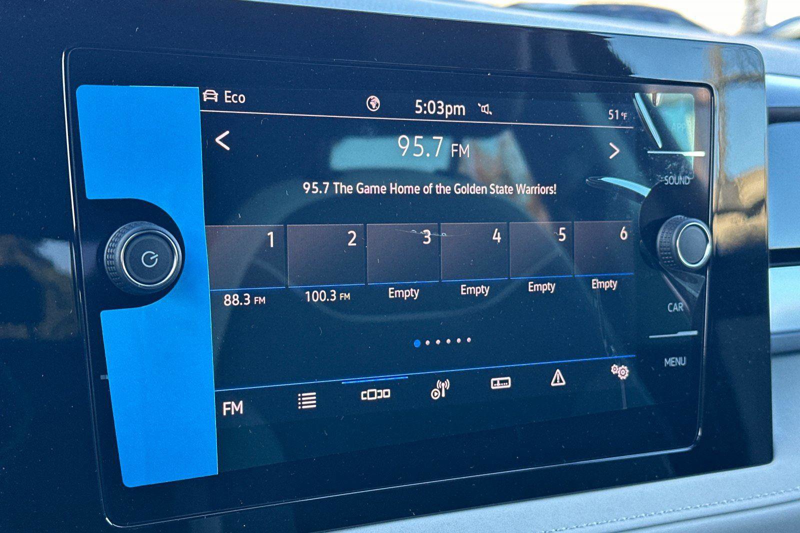 New 2026 Volkswagen Taos SE image 17