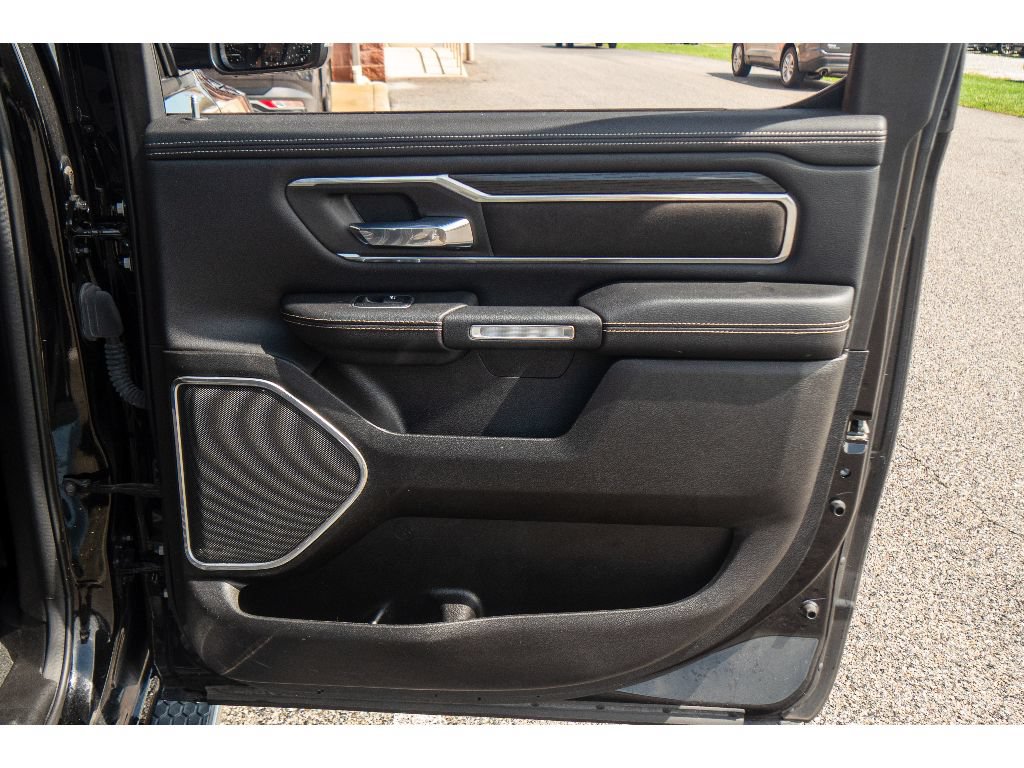 Used 2023 RAM 1500 Laramie AWD/4WD image 20