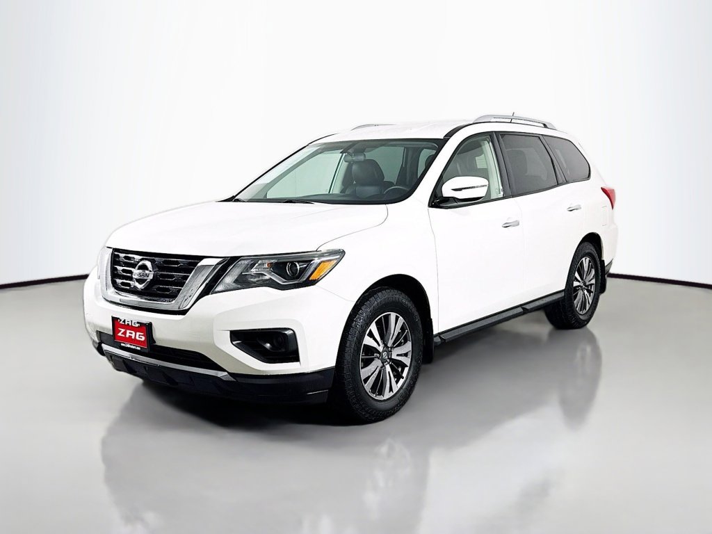 Used 2018 Nissan Pathfinder S image 1