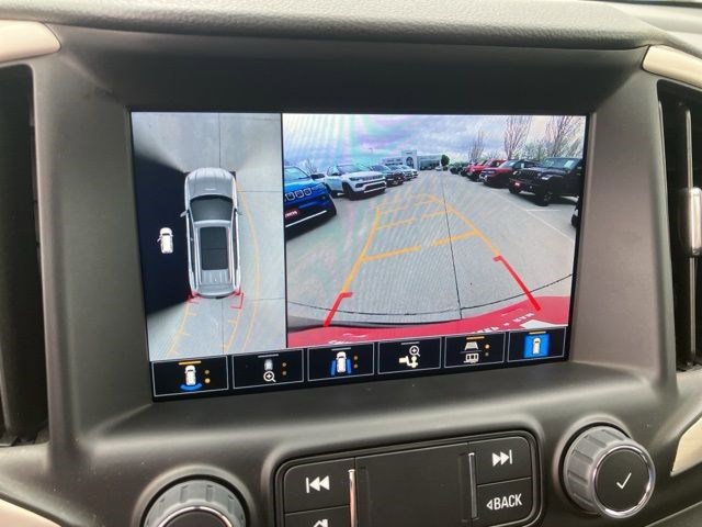 Used 2022 GMC Terrain Denali w/ Black Diamond Edition image 20