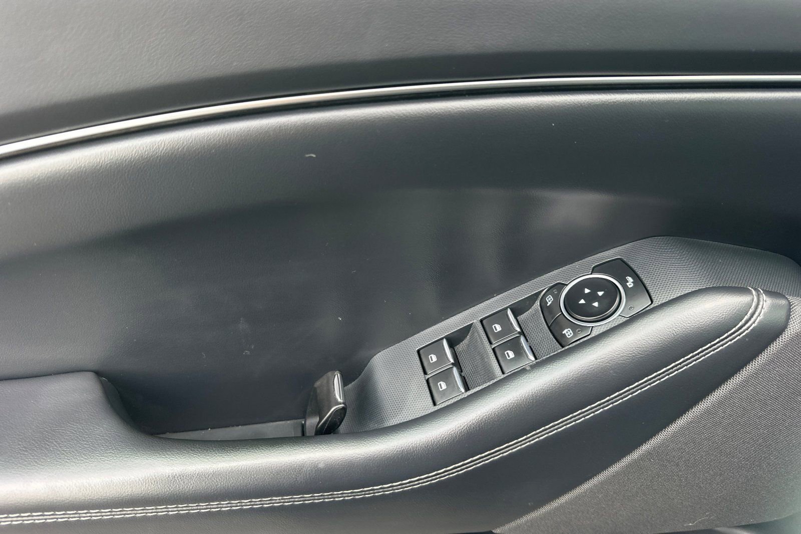 Certified 2023 Ford Mustang Mach-E Select image 13