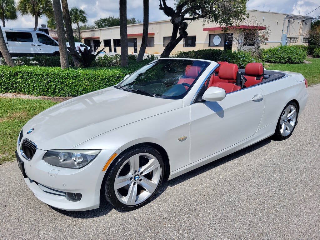 Used 2011 BMW 328i Convertible w/ Premium Pkg RWD image 1