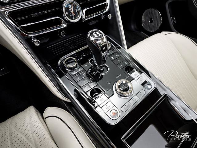 Used 2022 Bentley Flying Spur W12 AWD/4WD image 32