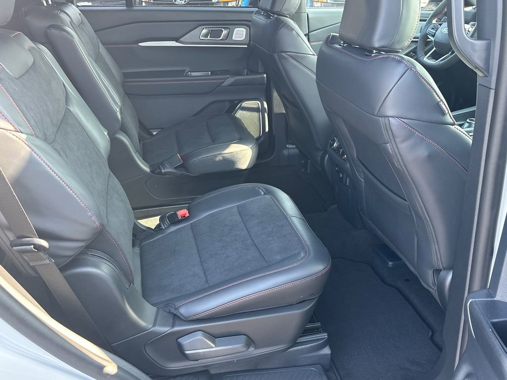 New 2026 Ford Explorer ST w/ Sun And Sound Package image 15