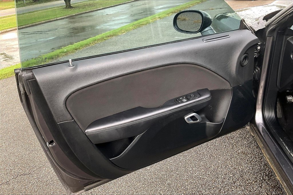 Used 2022 Dodge Challenger R/T w/ Blacktop Package RWD image 22