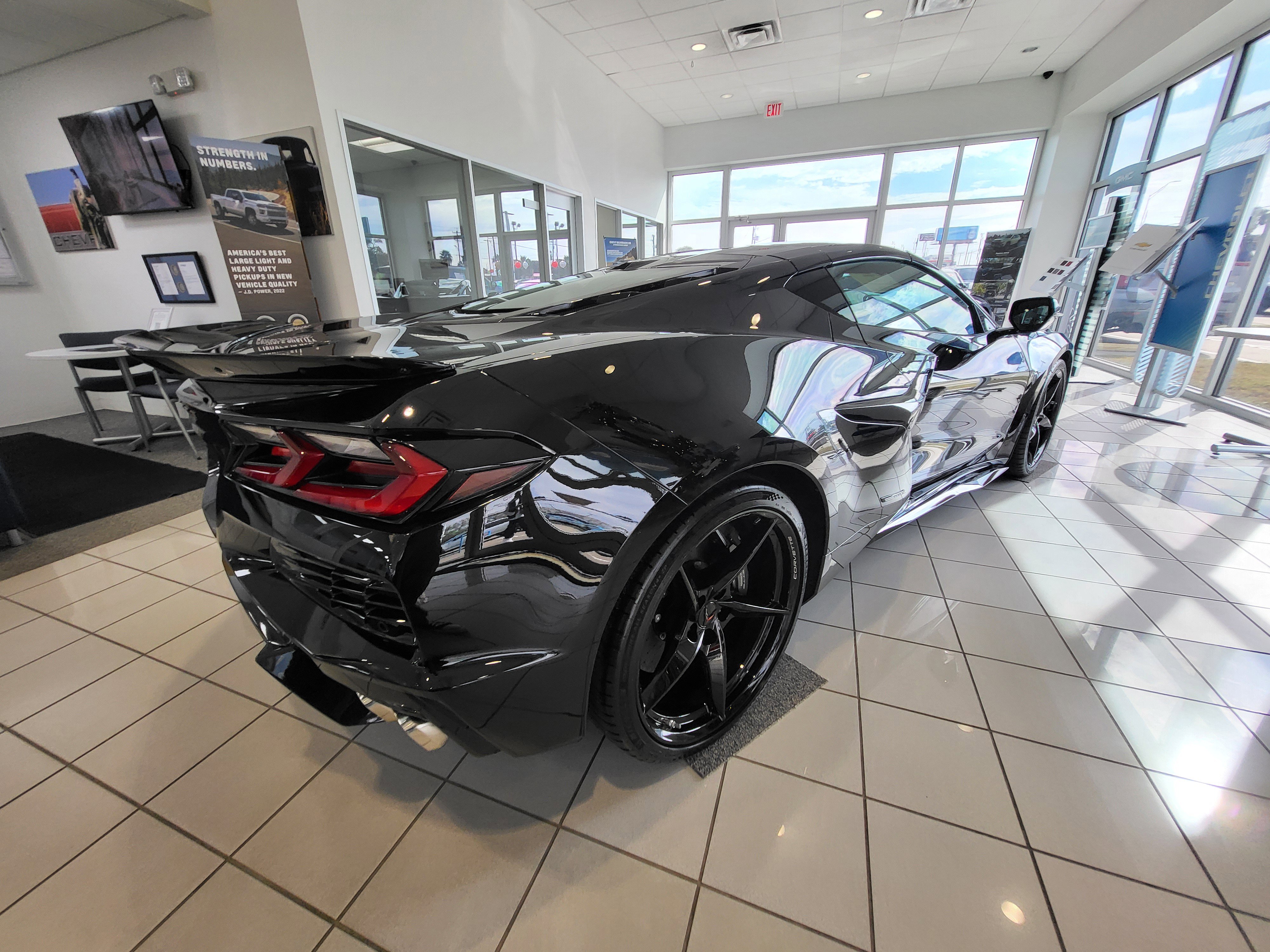 New 2026 Chevrolet Corvette E-Ray image 5