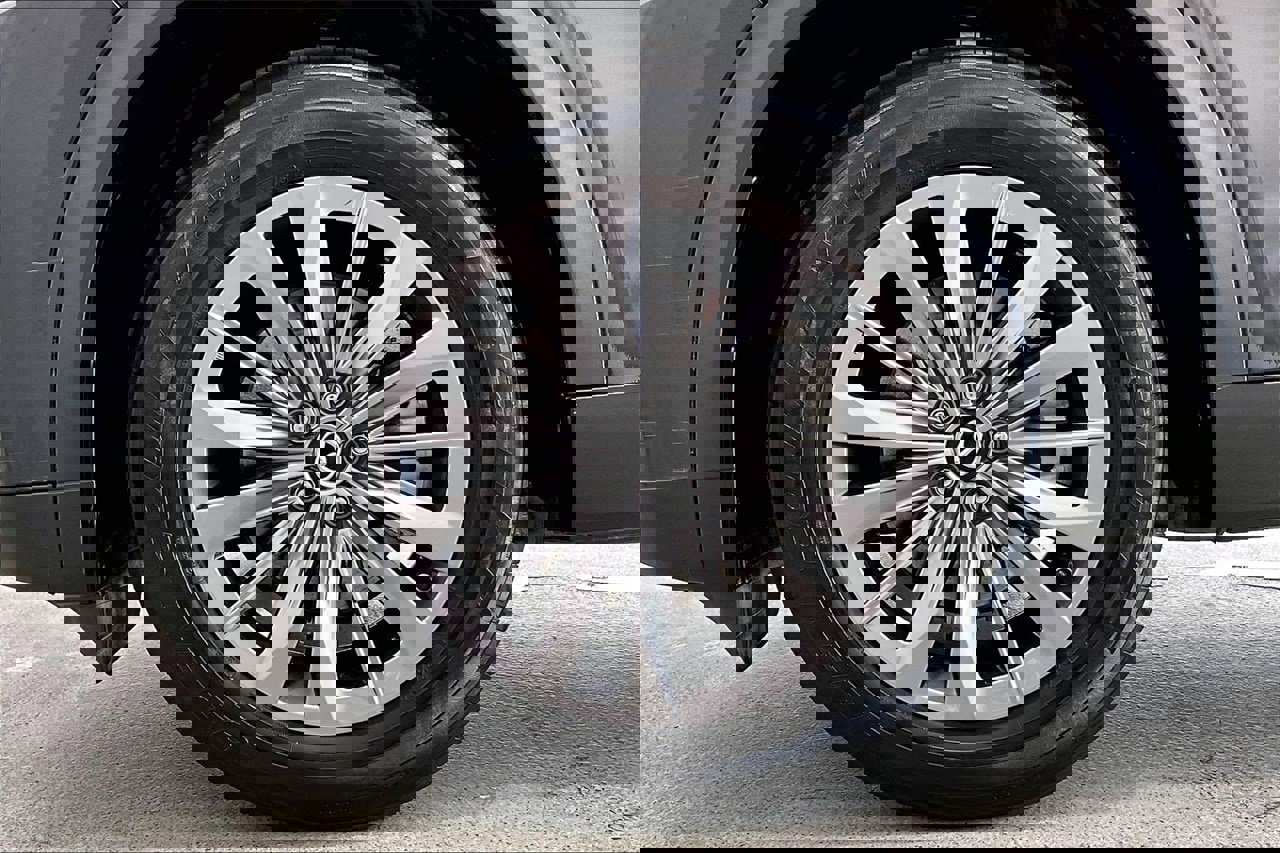 Used 2025 MAZDA CX-90 3.3 Turbo w/ Select Package image 8