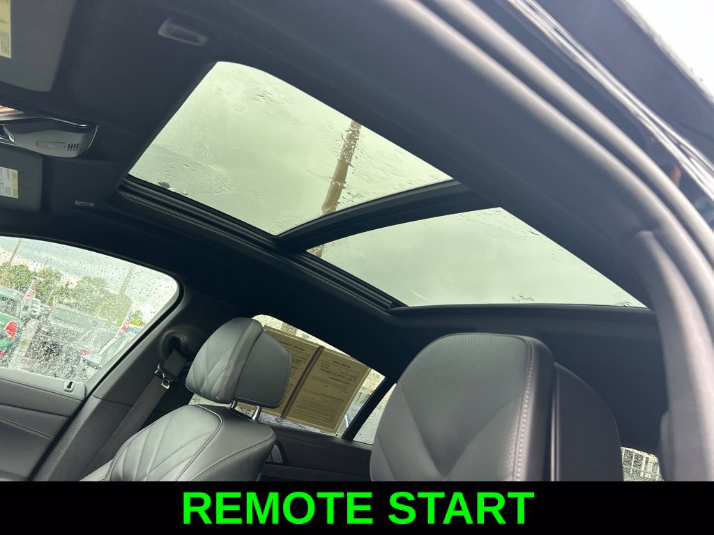 Used 2025 BMW X6 xDrive40i w/ Climate Comfort Package AWD/4WD image 12