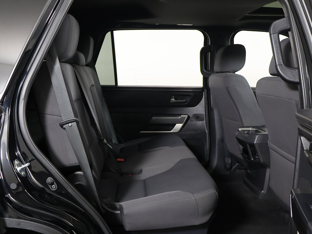 Used 2025 Toyota Sequoia SR5 AWD/4WD image 33