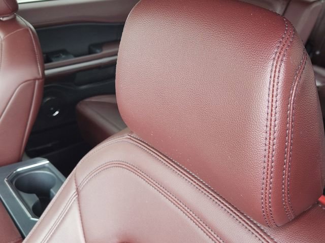 Used 2024 Ford Expedition Limited image 14