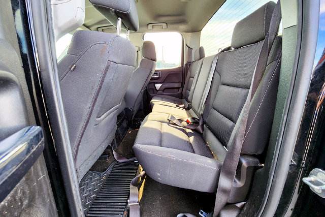 Used 2018 Chevrolet Silverado 1500 LT w/ All Star Edition AWD/4WD image 18