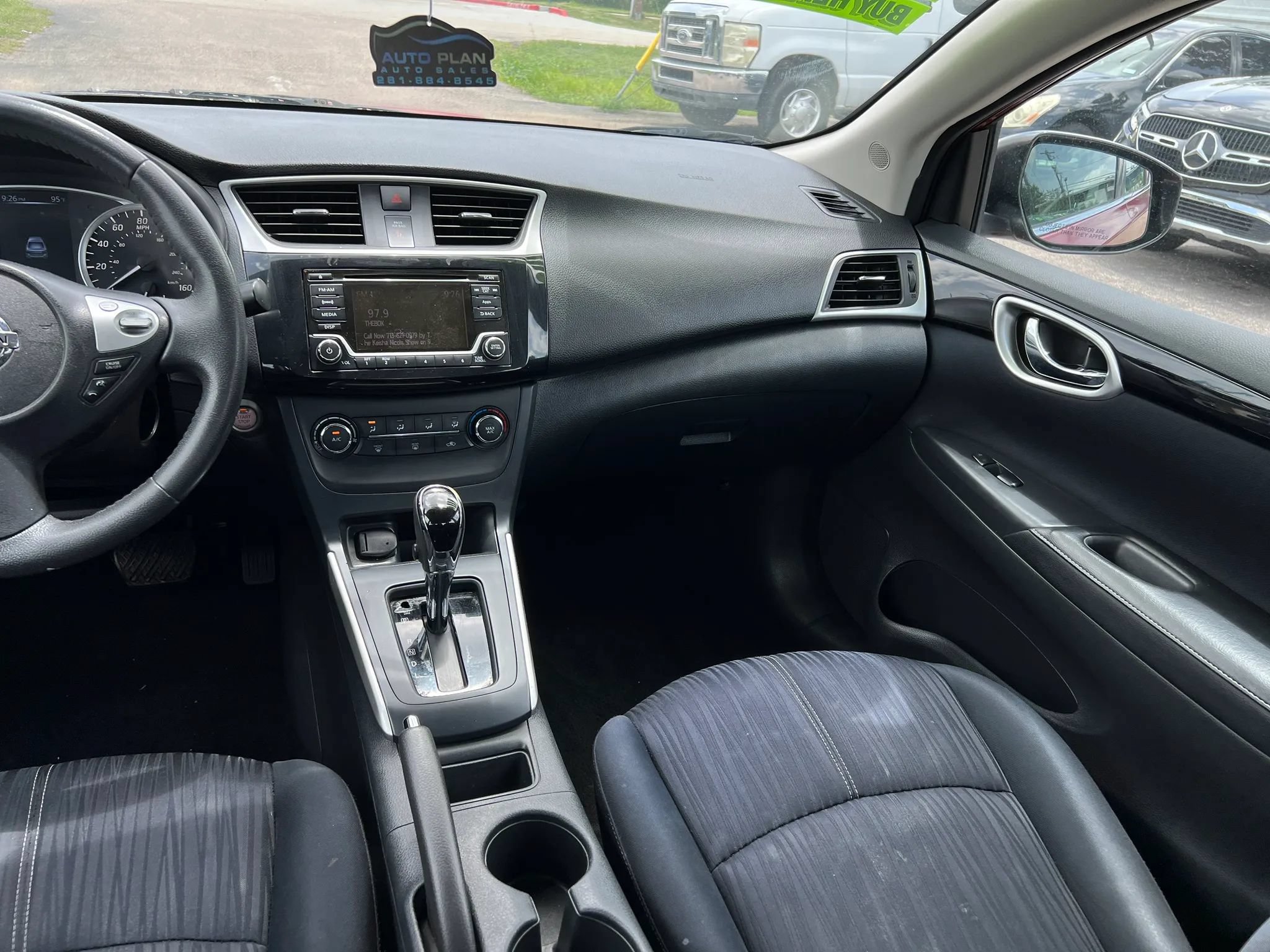 Used 2016 Nissan Sentra SV FWD image 16