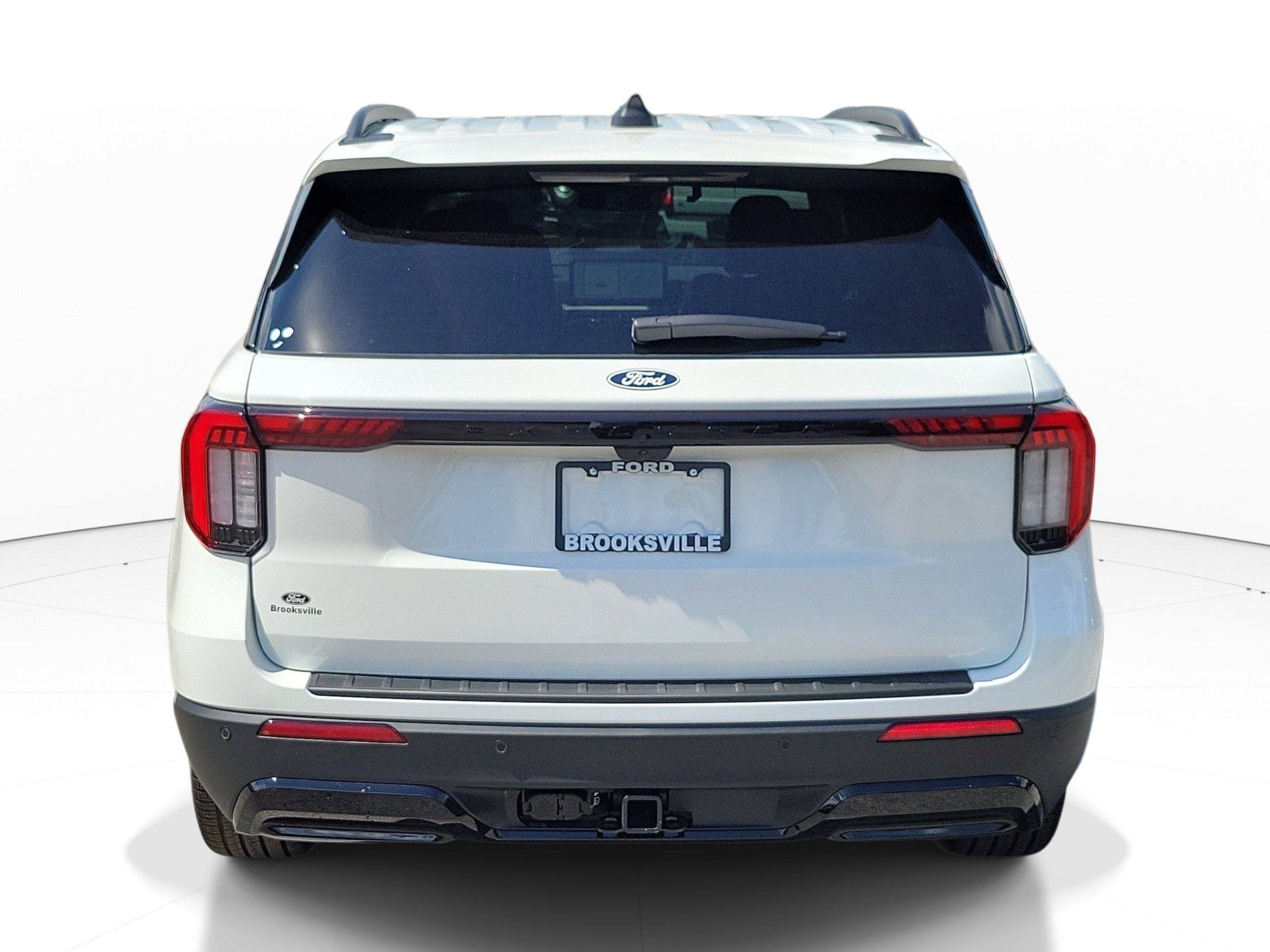 New 2027 Ford Explorer ST-Line w/ Premium Package RWD image 3